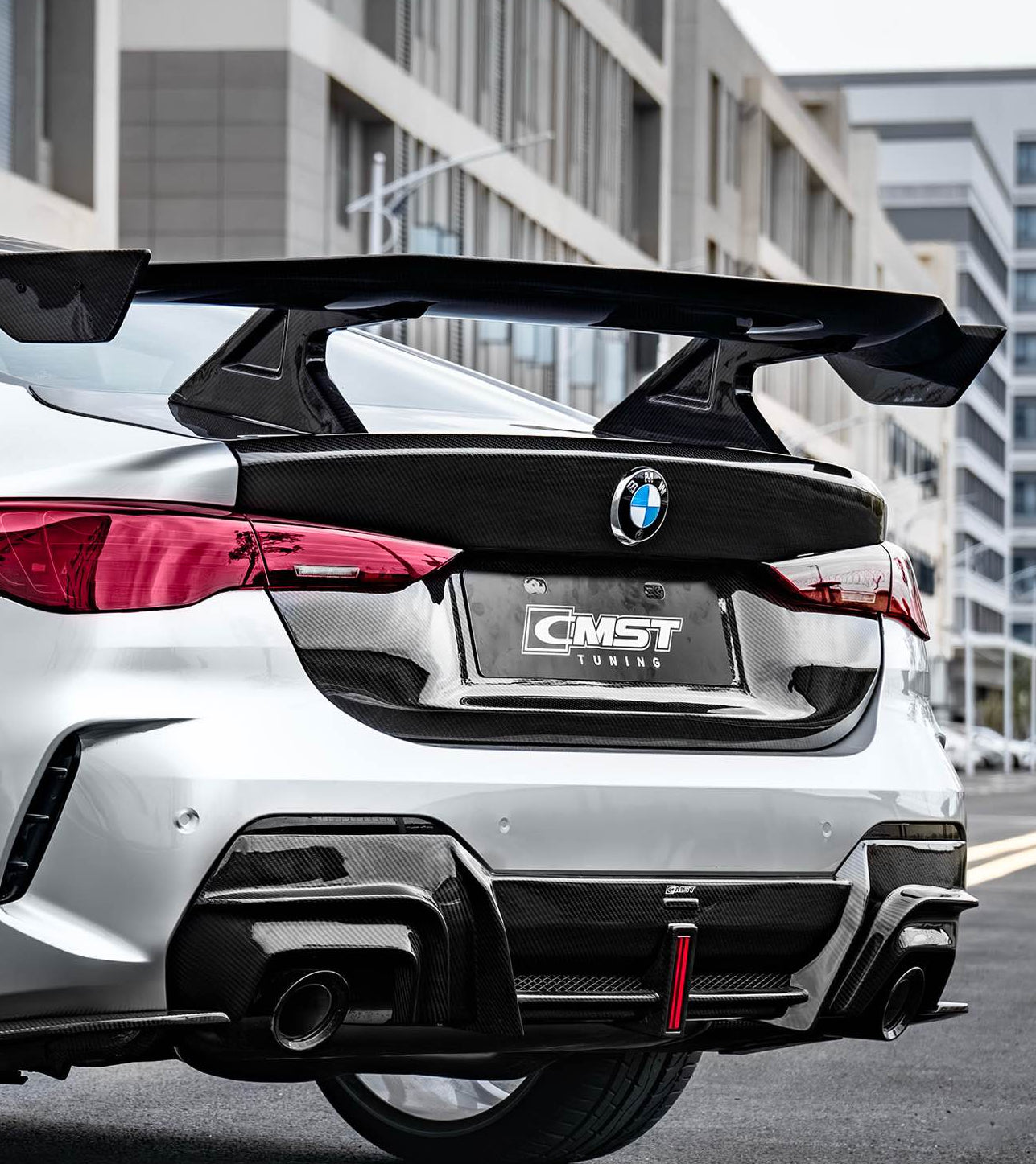 BMW 4 Series M440i 430i G22 2020-ON & M4 G82 2020-ON with Aftermarket Parts - V1 Trunk Dry Pre-preg Carbon Fiber / FRP from CMST Tuning