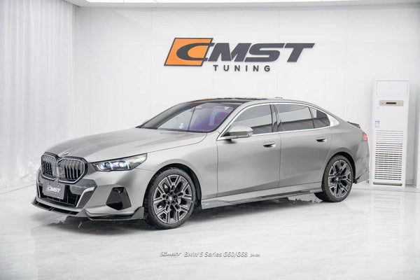 BMW 5 Series 530 540 &amp; i5 e/x Drive40 M60 G60 G61 2024-ON with Aftermarket Parts - Side Skirts Dry Pre-preg Carbon Fiber / FRP