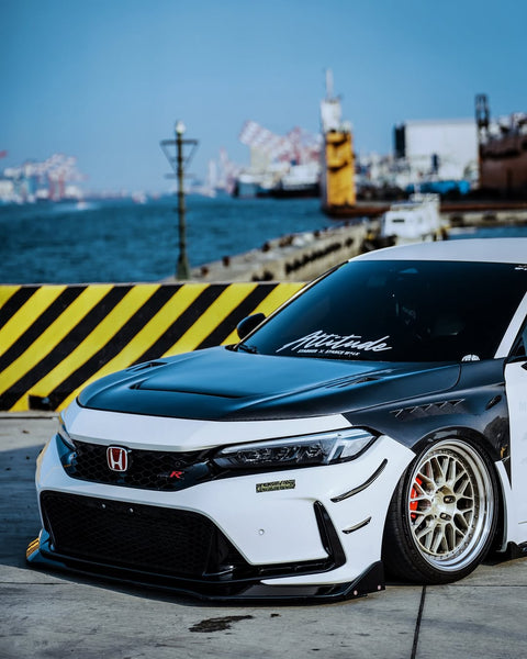 Honda Civic Type-R FL5 2023 2024 with Aftermarket Parts - Front Fenders Pre-preg Carbon Fiber / FRP from CMST Tuning