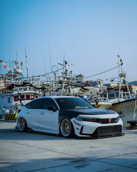 Honda Civic Type-R FL5 2023 2024 with Aftermarket Parts - Front Fenders Pre-preg Carbon Fiber / FRP from CMST Tuning