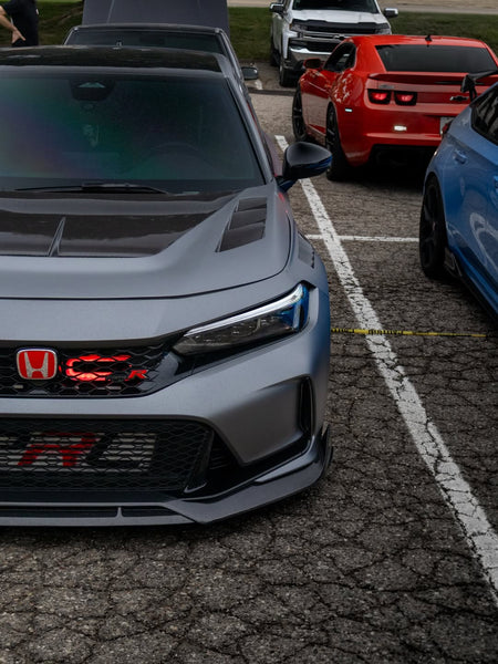 Honda Civic Type-R FL5 2023 2024 with Aftermarket Parts - Front Fenders Pre-preg Carbon Fiber / FRP from CMST Tuning