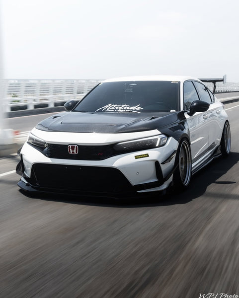 Honda Civic Type-R FL5 2023 2024 with Aftermarket Parts - Front Fenders Pre-preg Carbon Fiber / FRP from CMST Tuning