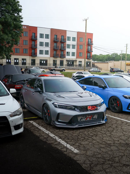 Honda Civic Type-R FL5 2023 2024 with Aftermarket Parts - Front Fenders Pre-preg Carbon Fiber / FRP from CMST Tuning