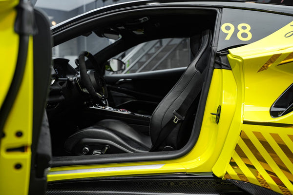 Lotus Emira 3.6 V6 2.0 Four-cylinder 2022-ON with Aftermarket Parts - Side Skirts Dry Pre-preg Carbon Fiber / FRP