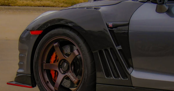 Nissan GTR Nismo T-Spec Black Edition Track Eidtion Premium Pure 2008 2009 2010 2011 2012 2013 2014 2015 2016 2017 2018 2019 2020 2021 2022 2023 with Aftermarket Parts - Vented Front Fenders Pre-preg Carbon Fiber / FRP from& CMST Tuning