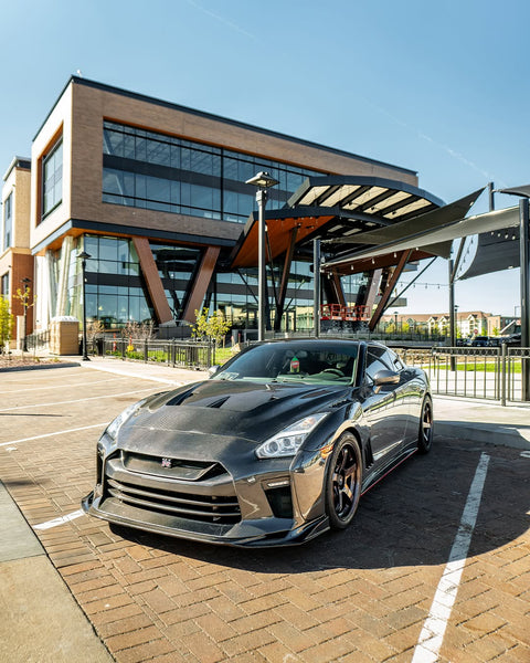 Nissan GTR Nismo T-Spec Black Edition Track Eidtion Premium Pure 2008 2009 2010 2011 2012 2013 2014 2015 2016 2017 2018 2019 2020 2021 2022 2023 with Aftermarket Parts - Vented Front Fenders Pre-preg Carbon Fiber / FRP from& CMST Tuning
