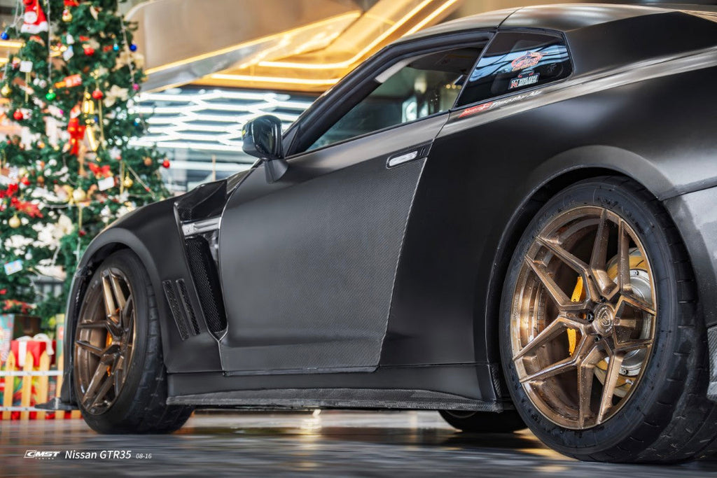 4 Door R35 Nissan GTR R35 CBA DBA EBA Aftermarket Parts - CMST Tuning Doors Dry ...