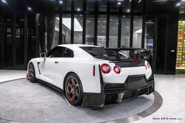 Nissan GTR R35 CBA DBA EBA 2008 2009 2010 2011 2012 2013 2014 2015 2016 2017 2018 2019 2020 2021 2022 2023 2024 with Aftermarket Parts - 2024 NISMO Style Side Skirts Carbon Fiber / FRP from CMST Tuning