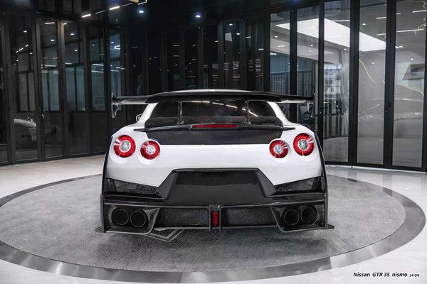 Nissan GTR R35 CBA DBA EBA 2008 2009 2010 2011 2012 2013 2014 2015 2016 2017 2018 2019 2020 2021 2022 2023 2024 with Aftermarket Parts - 2024 NISMO Style Trunk Carbon Fiber / FRP from CMST Tuning