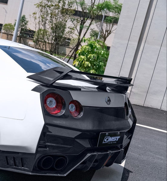 Nissan GTR R35 CBA DBA EBA 2008 2009 2010 2011 2012 2013 2014 2015 2016 2017 2018 2019 2020 2021 2022 2023 2024 with Aftermarket Parts - HORIZON Rear Spoiler Carbon Fiber / FRP from CMST Tuning