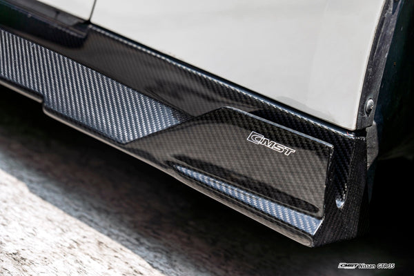 Nissan GTR R35 CBA DBA EBA 2008 2009 2010 2011 2012 2013 2014 2015 2016 with Aftermarket Parts - HORIZON Side Skirts Carbon Fiber / FRP from CMST Tuning