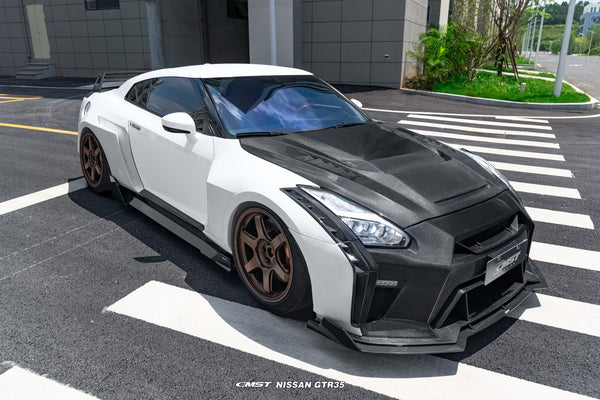Nissan GTR R35 CBA DBA EBA 2008 2009 2010 2011 2012 2013 2014 2015 2016 2017 2018 2019 2020 2021 2022 2023 2024 with Aftermarket Parts - HORIZON Widebody Door Flare Carbon Fiber / FRP from CMST Tuning