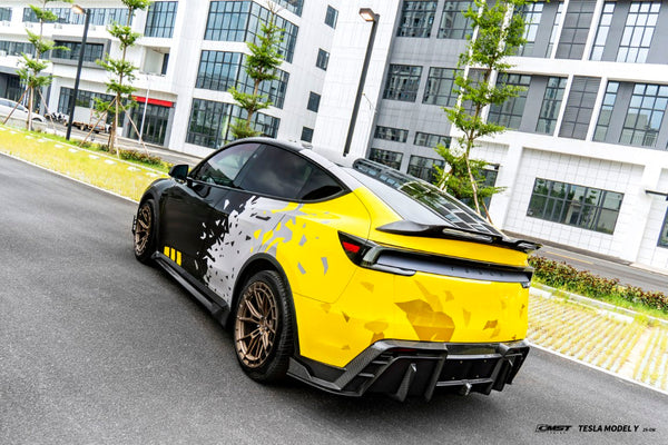 Tesla Model Y Juniper 2026-ON with Aftermarket Parts - V2 Side Skirts Carbon Fiber / FRP from CMST Tuning