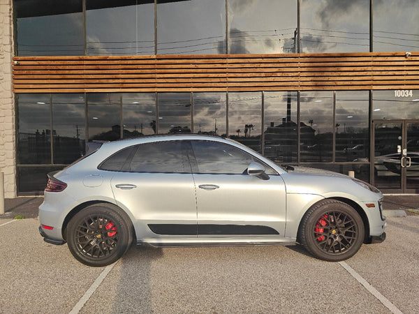 Porsche Macan 95B.1 Base/S/GTS/Sport Edition/Turbo 2015-2018 & Macan 95B.2 Base/S/GTS/Turbo 2019-2021 with Aftermarket Parts - Carbon Fiber & FRP Side Skirts from CMST Tuning