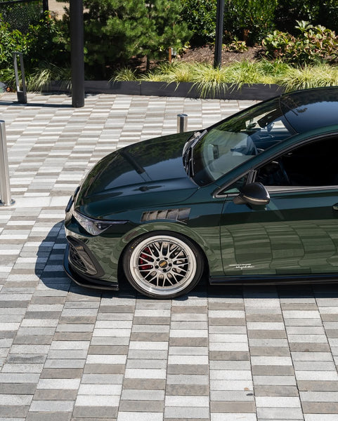 Volkswagen Golf GTI / R-Line / R MK8 MK8.5 2022 2023 2024 with Aftermarket Parts - Front Fenders Pre-preg Carbon Fiber / FRP from CMST Tuning