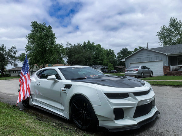 Chevrolet Camaro 6th Gen Z/28 2SS 1SS 3LT 2LT 1LT 2LS 1LS 2015-2024 & Camaro 6th Gen ZL1 2017-2024 with Aftermarket Parts - Widebody Style Front Fenders & Rear Quarter Panel Fender Carbon Fiber / FRP from  CMST Tuning
