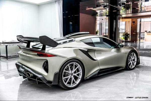 Lotus Emira 3.6 V6 2.0 Four-cylinder 2022-ON with Aftermarket Parts - V3 Rear Spoiler Dry Pre-preg Carbon Fiber / FRP