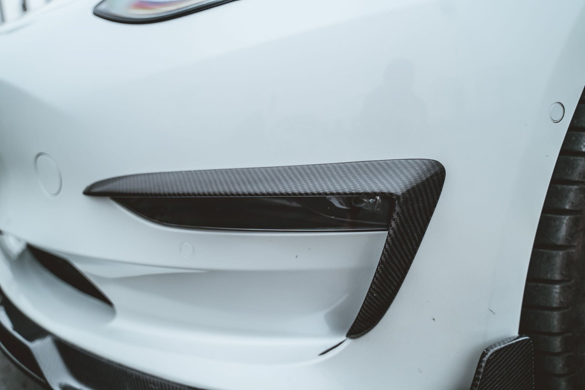 CMST Tuning Carbon Fiber Front Bumper Upper Valences for BMW 5
